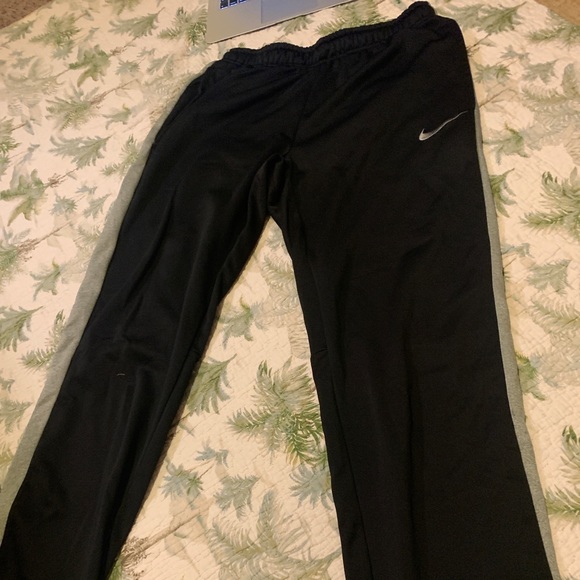 men’s nike black sweatpants - Picture 1 of 4